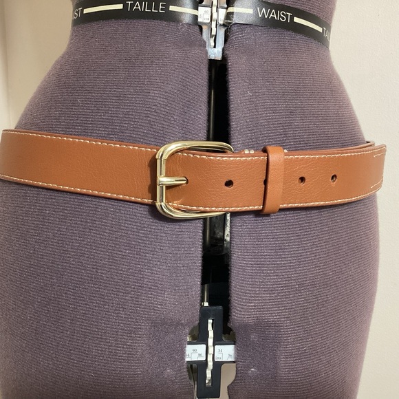 Talbots Womens Genuine Leather Belt Size L Tan Brown Minimalist Workwear Classic - Picture 7 of 16